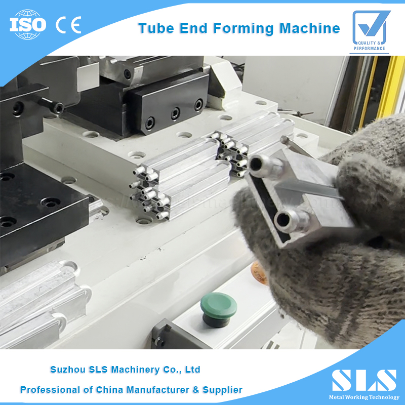 Échangeur de chaleur à la condenseur Machine de formation du tube de cuivre | Équipement de réduction de tuyaux tubulaires en aluminium SS - TM-25NC 