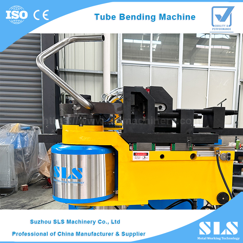 Racks à vélos extérieurs, rampes en fauteuil roulant, main courante, rail d'escalier en acier inoxydable, tube de garde-corps de sécurité en usine Bende courbe | Machine de flexion des tuyaux CNC