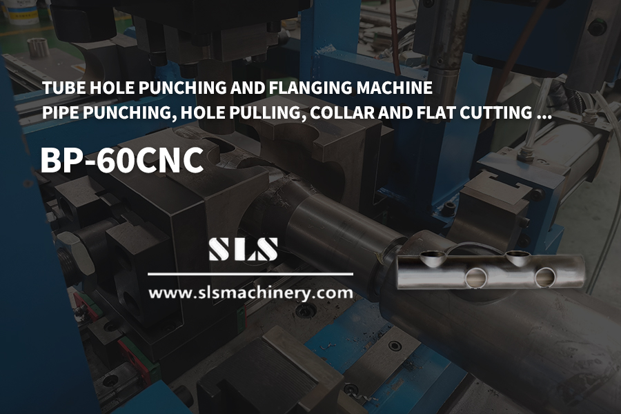 Punchage entièrement automatique, tirage de trous, collier et machine à découper plat: une solution efficace pour l'industrie moderne